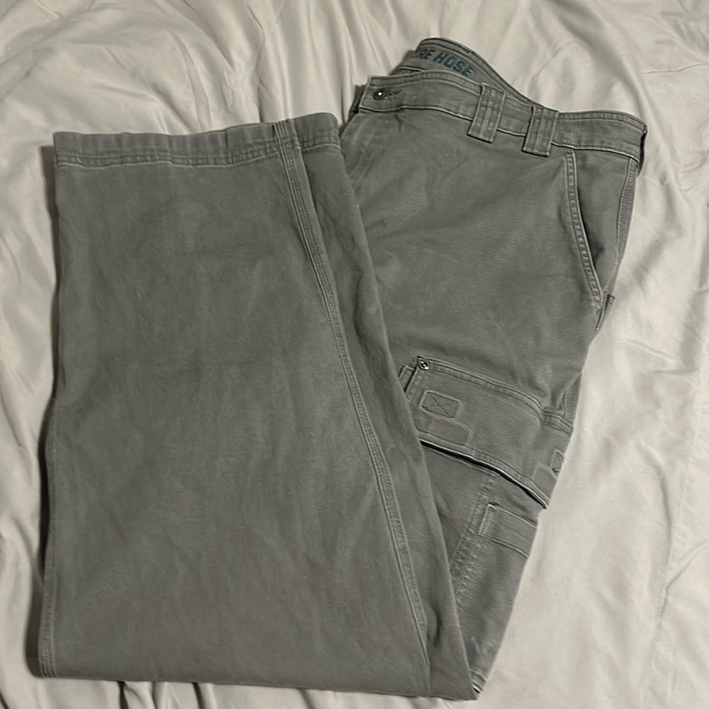DULUTH TRADING CO Flex Fire Hose Pants 42 x 34 Gray Work pants carpenter